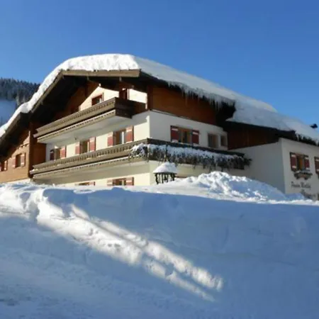 Apart Martlhof Guest house Griessen